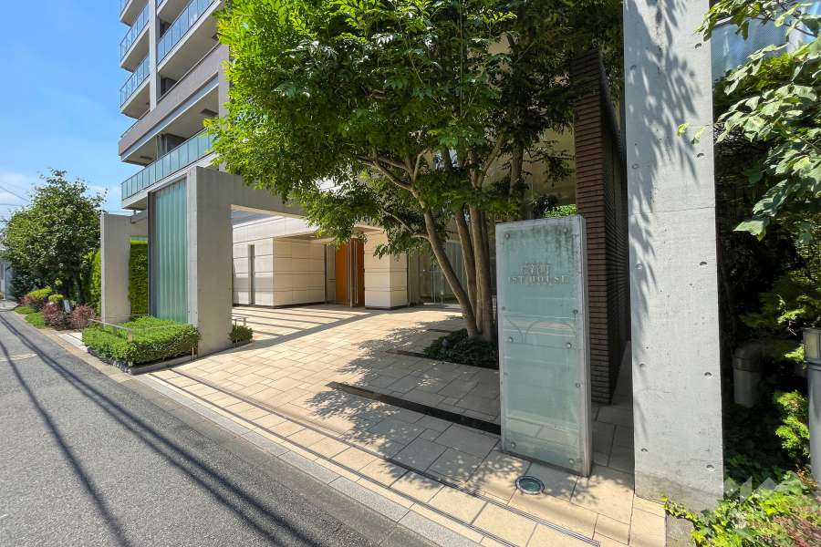 エントランスアプローチ