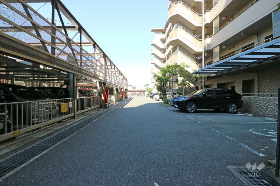 敷地内駐車場（屋外機械式・屋外平面式）