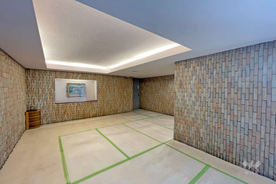 エントランスホール