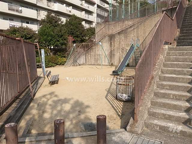 敷地北側に隣接する山田公園