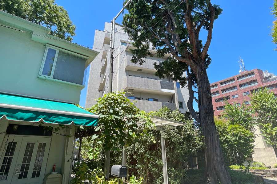 パークホームズ二子玉川ヒルトップの外観（南東側から）