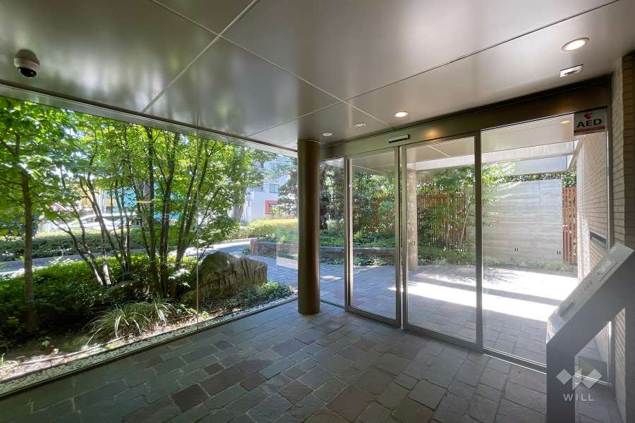 エントランスホール