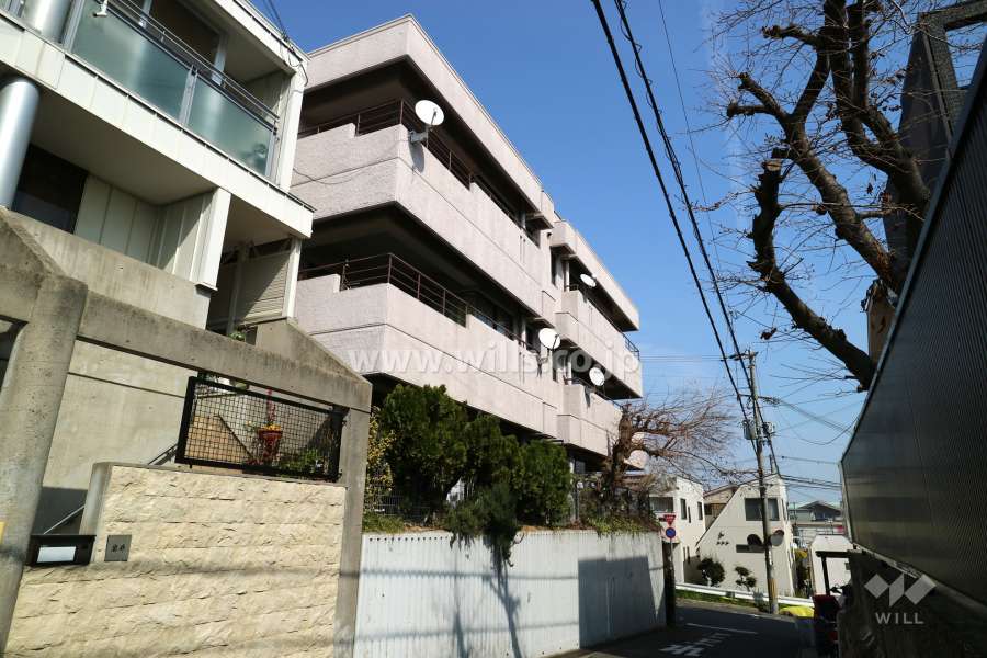 エスプリ夙川神垣町の外観（南西側から）