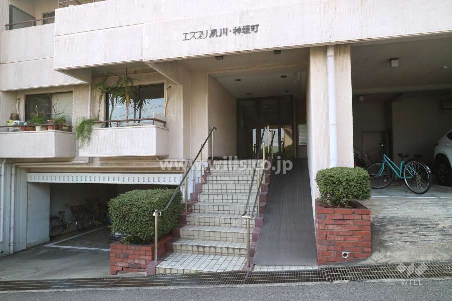 エントランス