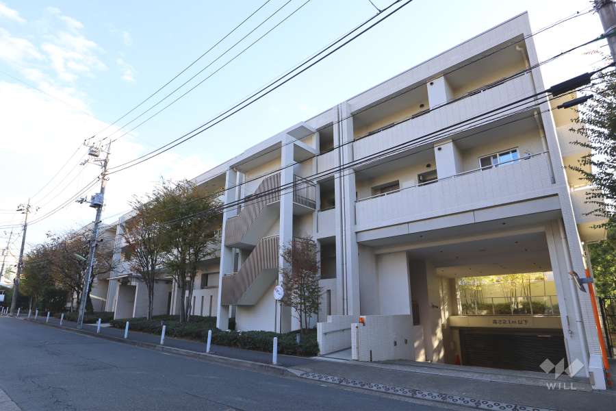 グランウェリス瀬田の外観(北西側から)