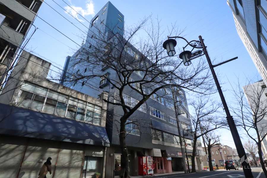 第一住野ビルの外観(北東側から)