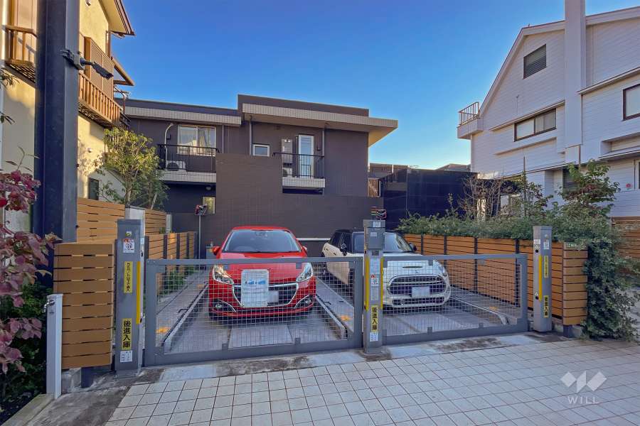 トワイズ成城の外観（北側から）