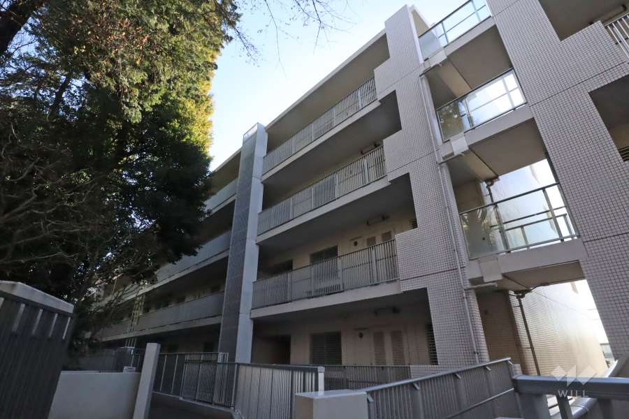 シティハウス成城センターコートの外観（北西側から）