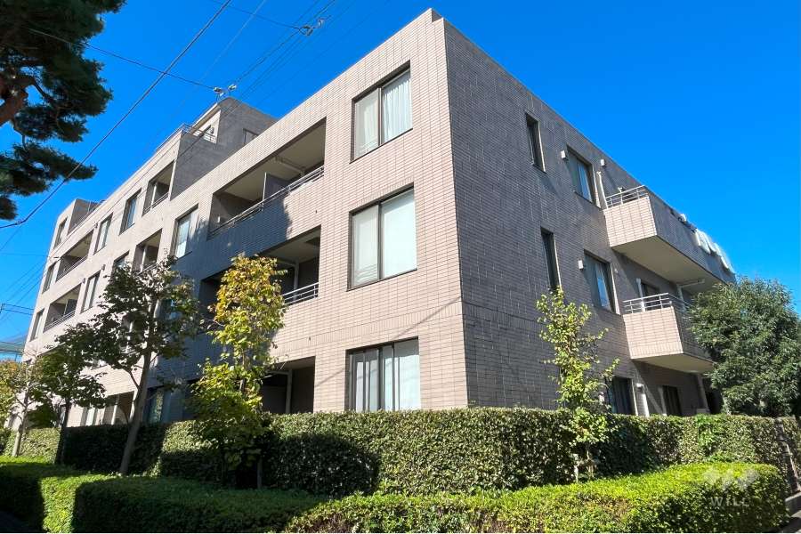 パークハイム成城の外観（南東側から）