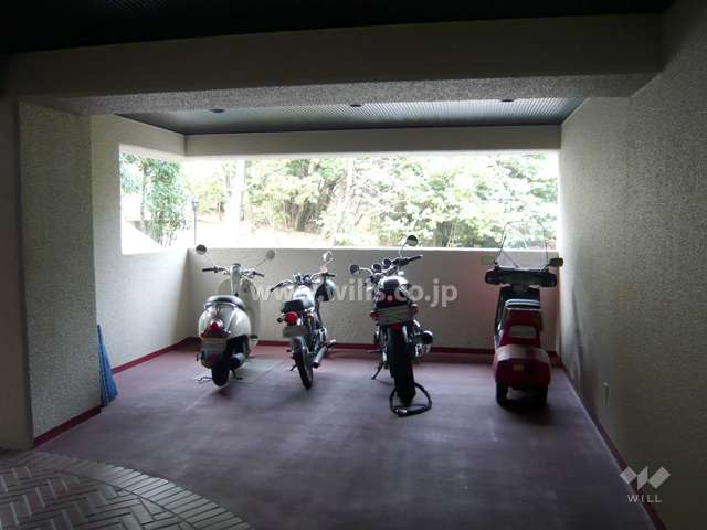 バイク置場