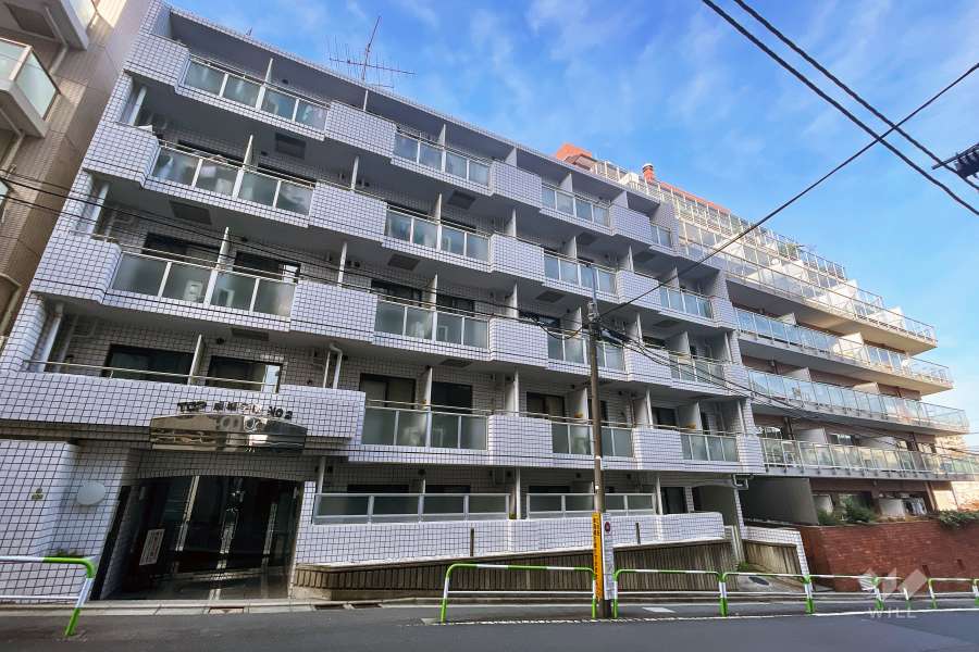 トップ成城学園第２の外観（南西側から）