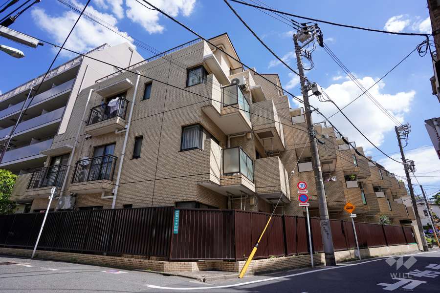 ライオンズマンション赤堤第2の外観（南西側から）