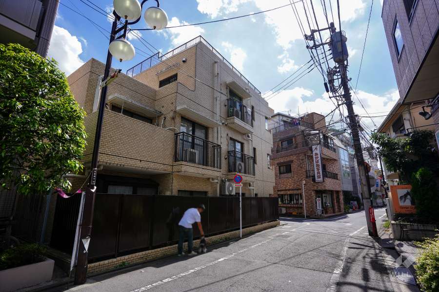 ライオンズマンション赤堤第2の外観（北西側から）