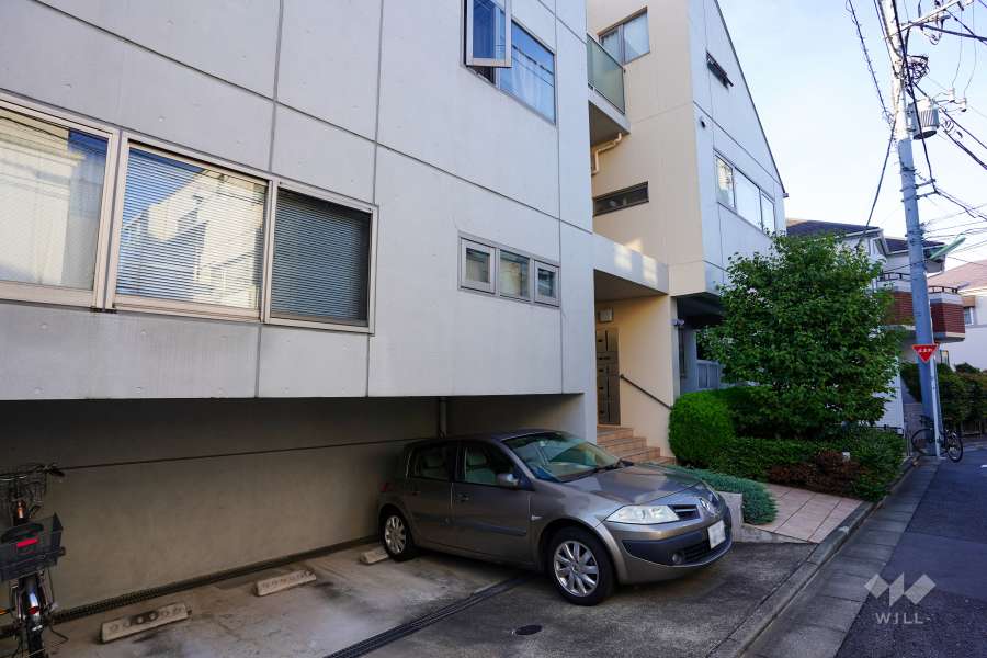 敷地内駐車場（屋外平面式）