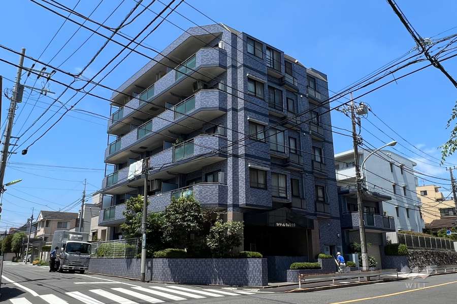 セザール世田谷松原の外観(南東側から)