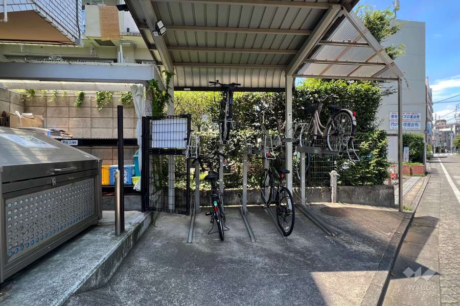 駐輪場（屋根付き）