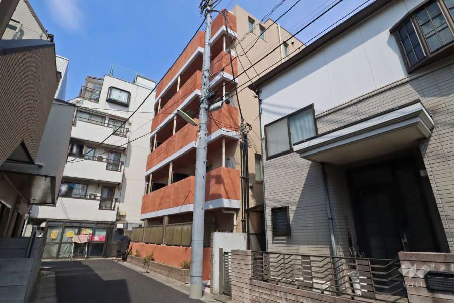 パレホームズ千歳船橋2の外観（西側から）