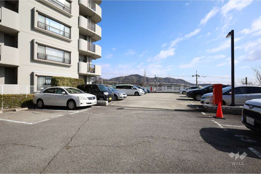 敷地内駐車場（屋外平面式）