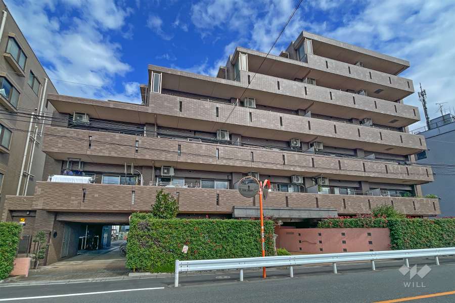 パレミーユガーデンズの外観（南西側から）