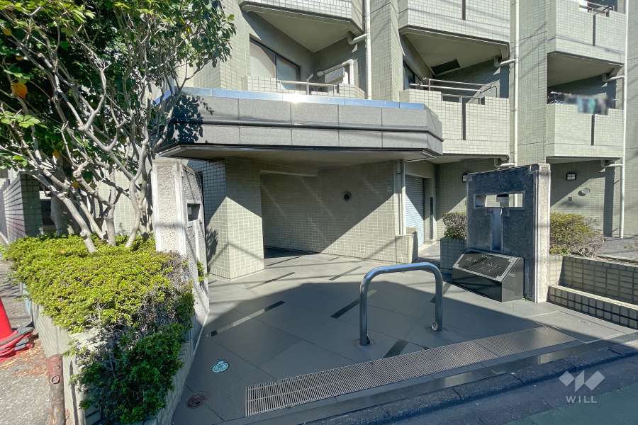 エントランスアプローチ