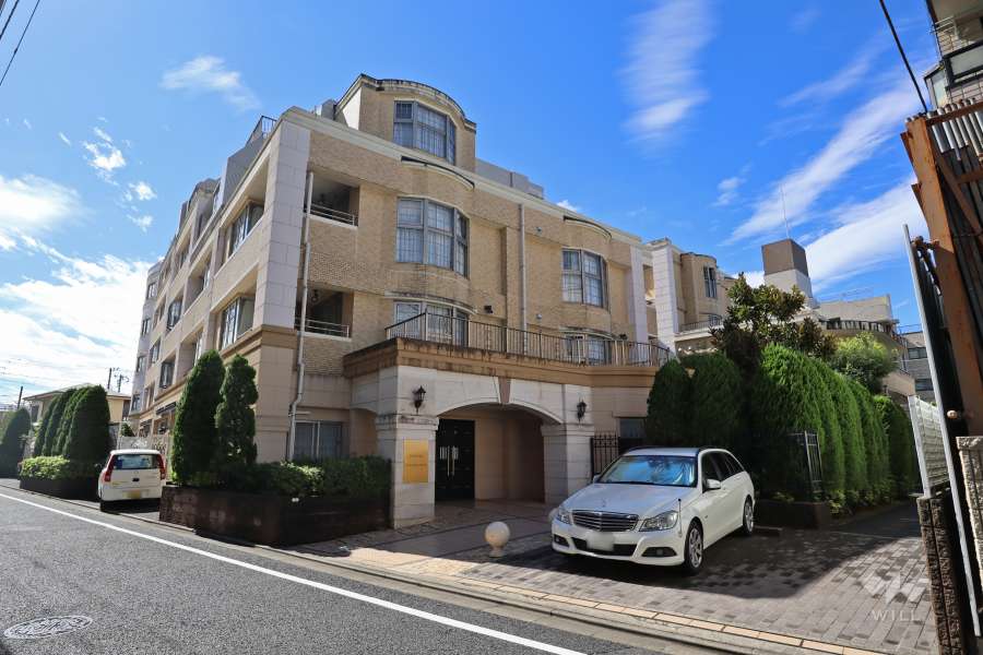 グランシティ千歳船橋の外観（北側から）