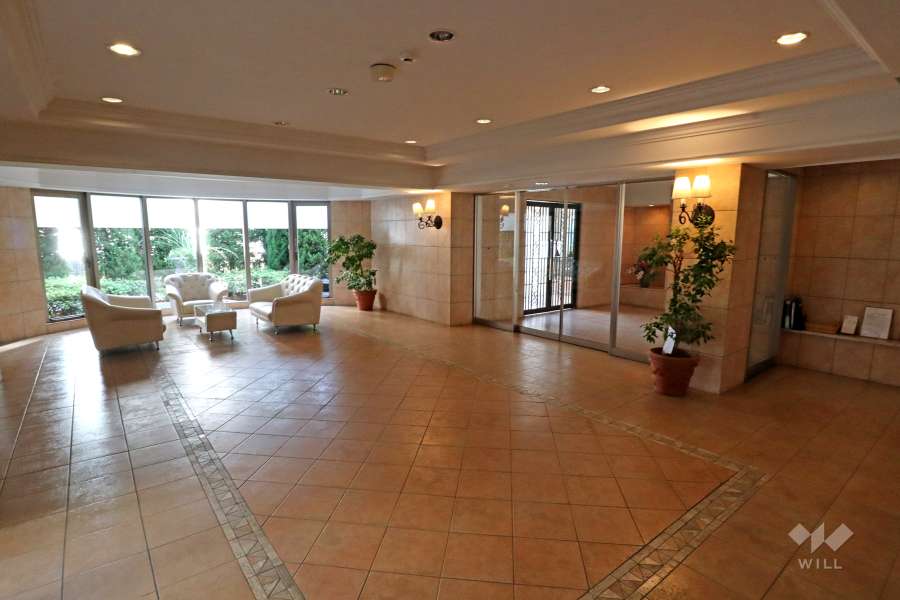 エントランスホール