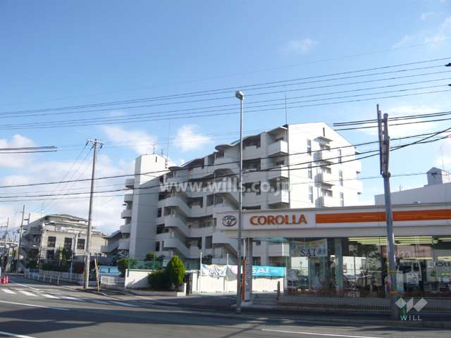 マンション遠景（北側は国道171号線に面しています）