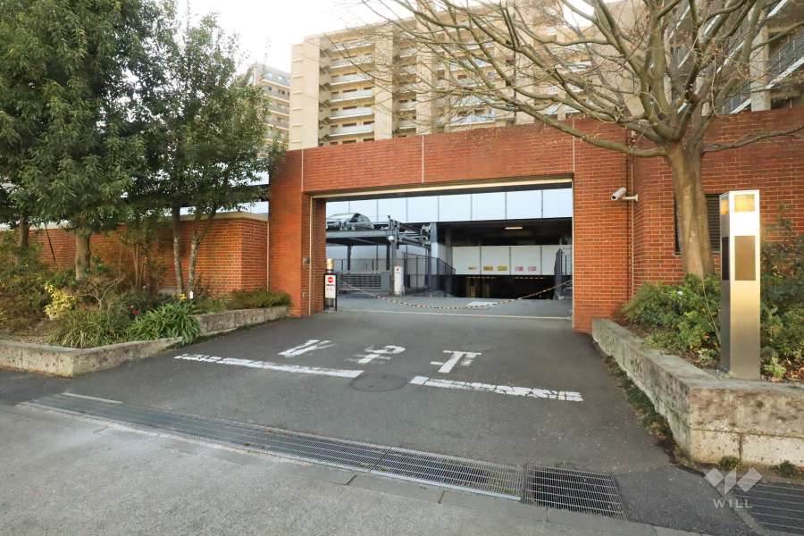 駐車場の出入り口