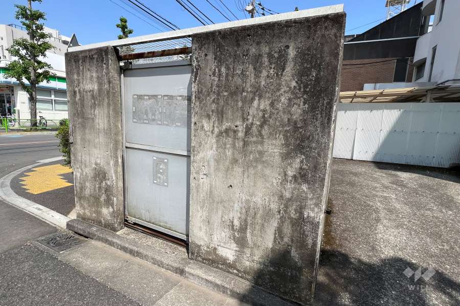 ゴミ置き場