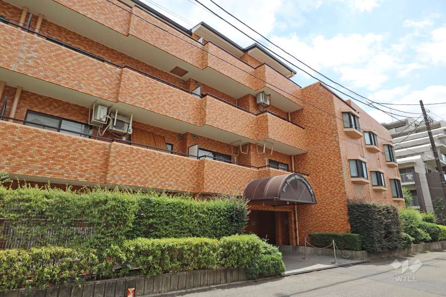 ライオンズマンション千歳船橋第2の外観（西側から）