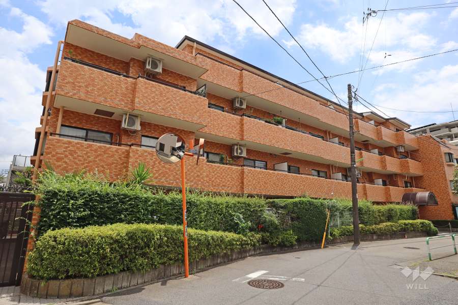 ライオンズマンション千歳船橋第2の外観（北西側から）