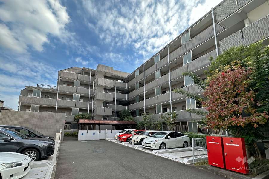 サンヴェール世田谷経堂の外観（北西側から）