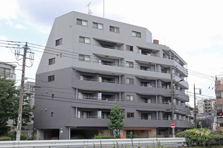 ドルチェ千歳船橋の外観（西側から）