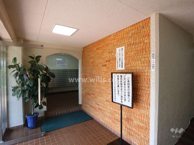 エントランスホール