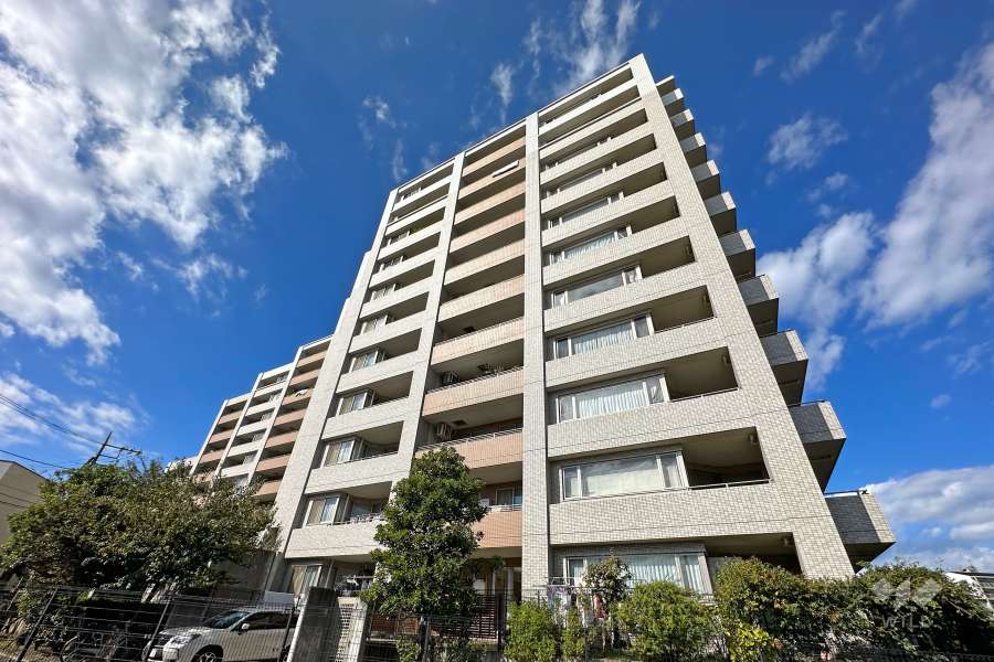 世田谷アインス美しの杜の外観（南東側から）