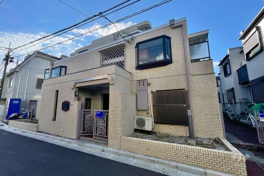 メゾン・ド・セプトルの外観（北西側から）