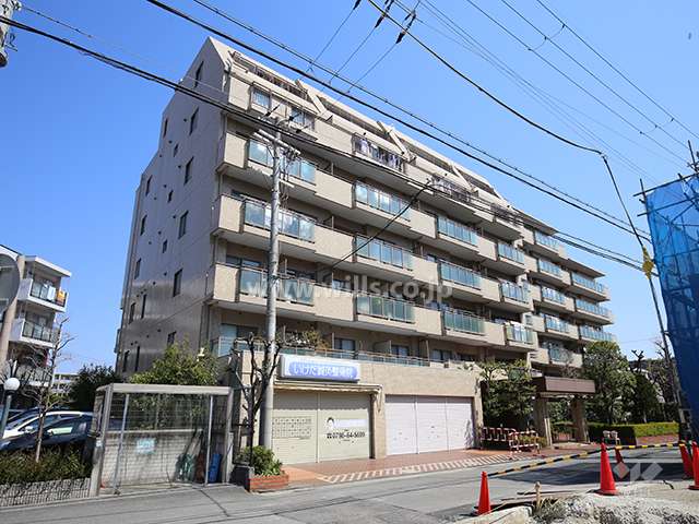 コープ野村西宮クオリテ門戸の外観（南西側から）