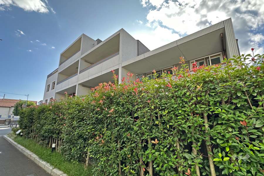 パークホームズ祖師谷ガーデンズコートの外観（北東側から）