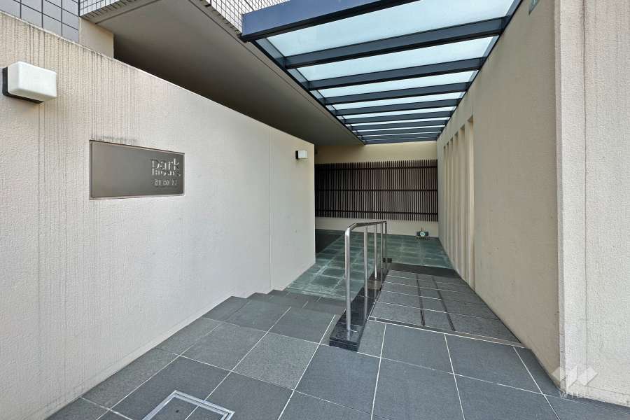 エントランスアプローチ