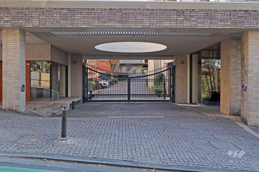 エントランスアプローチ