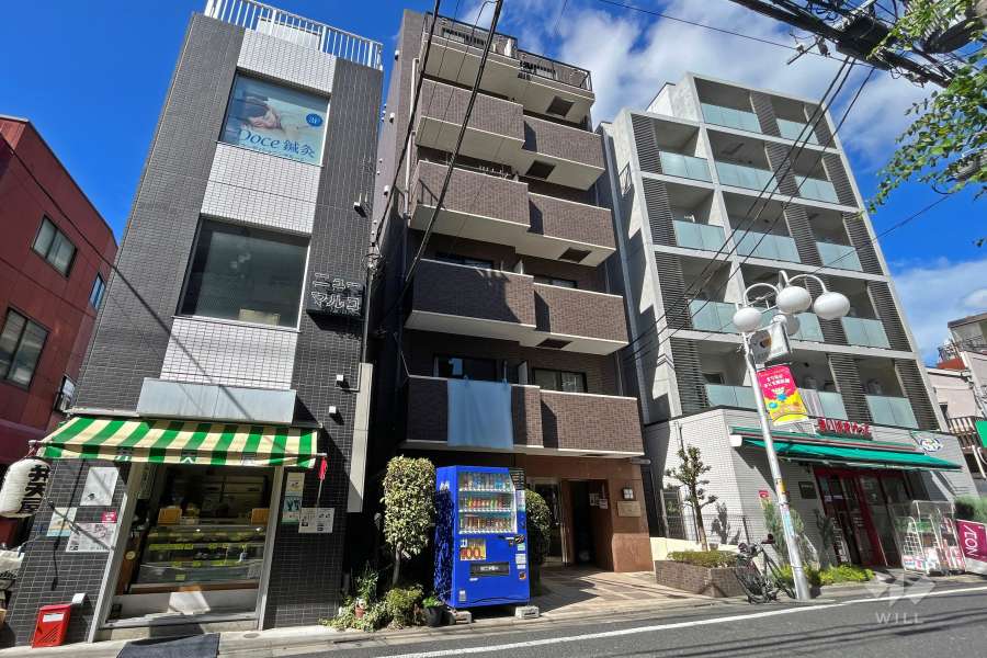 エクセリア三軒茶屋の外観（南側から）