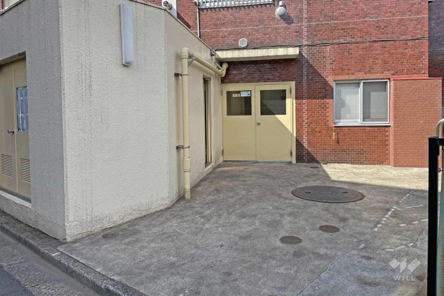 敷地内駐車場（屋外平面式）