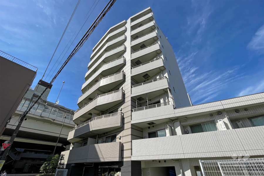 フェニシア三軒茶屋の外観（北側から）