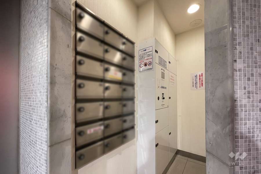 宅配ボックスと共用ポスト