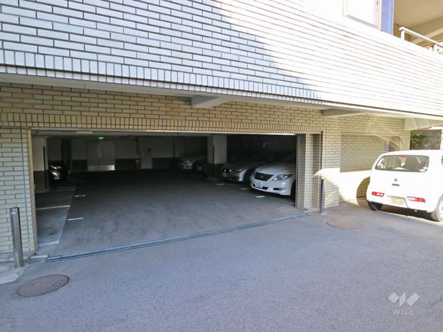 敷地内駐車場
