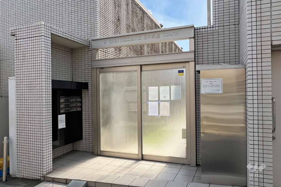 エントランス1