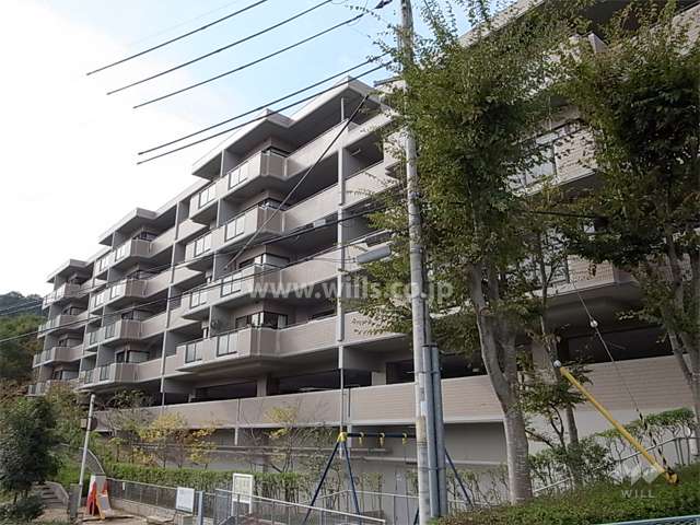 サーパス西宮塩瀬参番館の外観（北東側から）