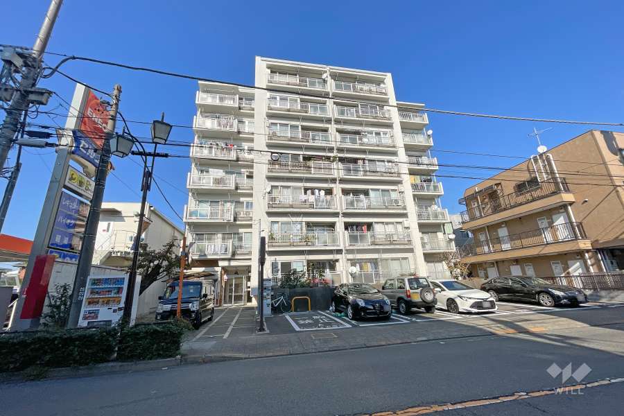 中銀下北沢マンションの外観（南西側から）