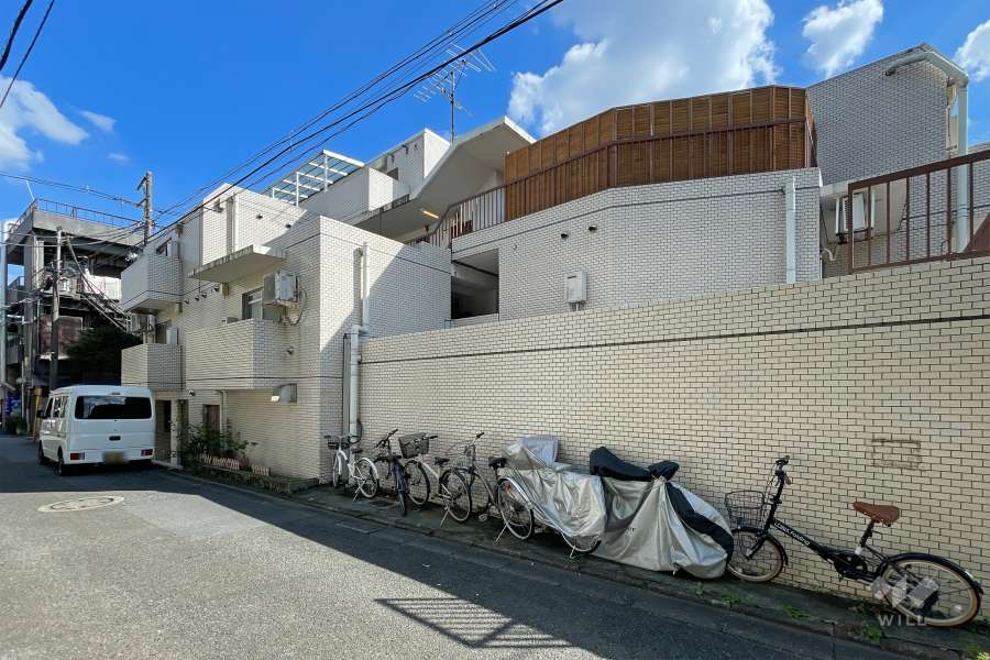 パレドール世田谷代田の外観（北西側から）