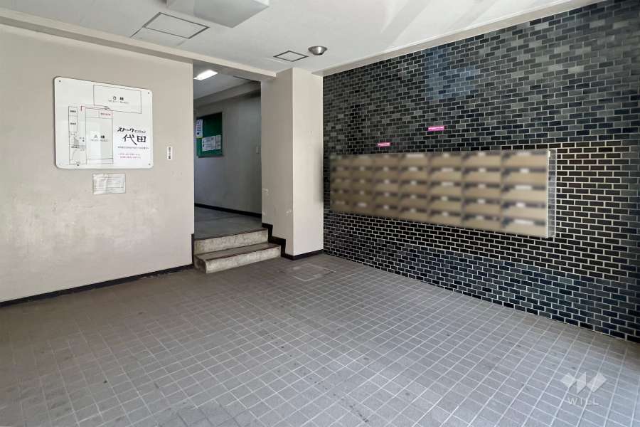 エントランスホール